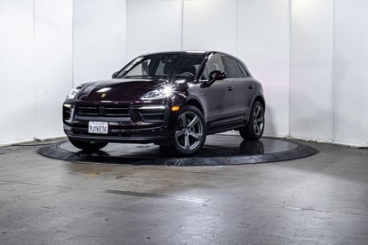Certified 2024 Porsche Macan