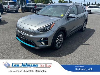 Certified 2022 Kia Niro EX w/ Cold Weather Package