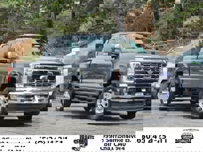 New 2025 Ford F250 XLT w/ 360-Degree Camera Package