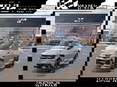 New 2025 Kia K5 GT-Line w/ GT-Line Premium Package