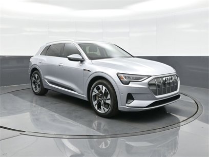 Used 2022 Audi e-tron Premium Plus w/ Premium Plus Package
