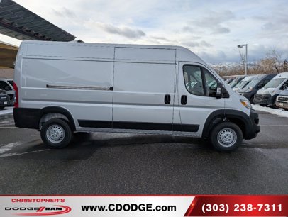 New 2025 RAM ProMaster 2500 w/ Convenience Group