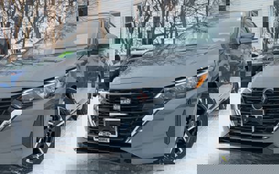 New 2025 Nissan Sentra SV w/ All-Weather Package