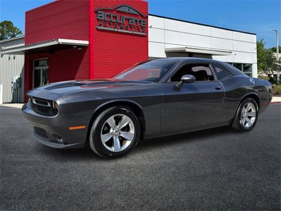 Used 2015 Dodge Challenger SXT w/ Driver Convenience Group