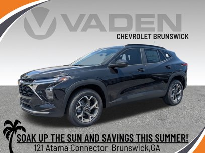 New 2025 Chevrolet Trax LT w/ Driver Confidence Package