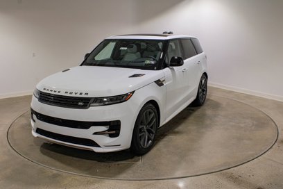 New 2025 Land Rover Range Rover Sport Dynamic SE