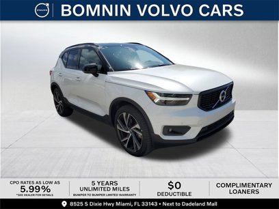 Certified 2022 Volvo XC40 T5 R-Design