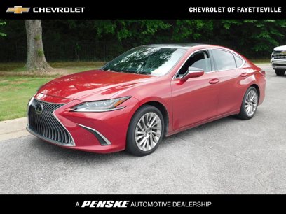 Used 2021 Lexus ES 350 Ultra Luxury w/ Accessory Package 2