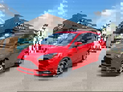 Used 2014 Ford Focus ST w/ Equipment Group 201A