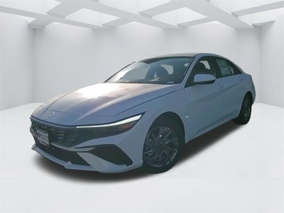 New 2025 Hyundai Elantra Blue