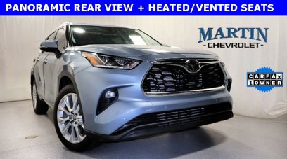 Used 2023 Toyota Highlander Limited