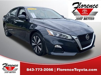 Used 2022 Nissan Altima 2.5 SV