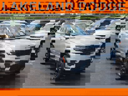 New 2025 Jeep Grand Cherokee Altitude