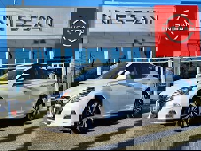 Used 2021 Nissan Altima 2.5 SV