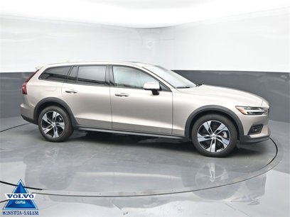 Used 2024 Volvo V60 B5 Cross Country Plus