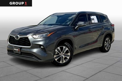 Used 2020 Toyota Highlander XLE