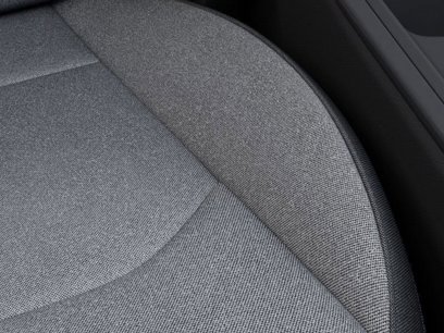 New 2025 Kia K4 LXS