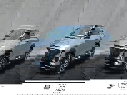 New 2025 Cadillac Lyriq Luxury