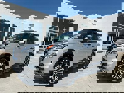 Used 2023 Nissan Rogue SV