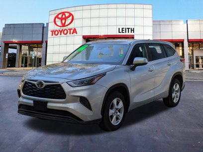 Used 2023 Toyota Highlander L
