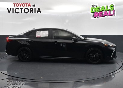 Used 2025 Toyota Camry SE
