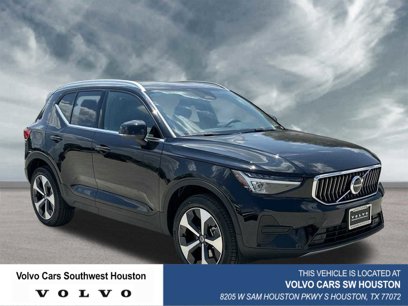 Certified 2025 Volvo XC40 B5 Core w/ Protection Package Premier