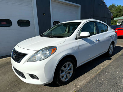 Used 2012 Nissan Versa SL
