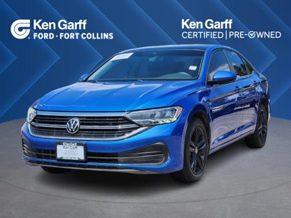 Used 2023 Volkswagen Jetta SE w/ Panoramic Sunroof Package