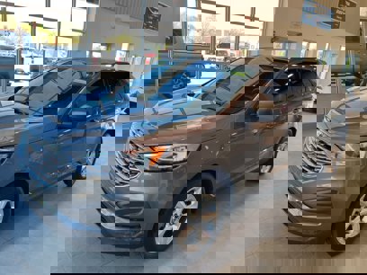 Used 2022 Ford Edge SE w/ Cargo Accessory Package