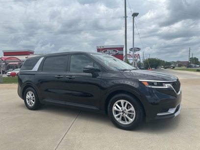 Used 2023 Kia Carnival LX