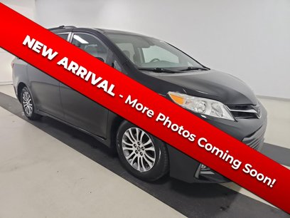 Used 2020 Toyota Sienna XLE