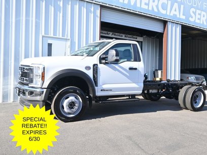 New 2024 Ford F450 XL w/ XL Chrome Package