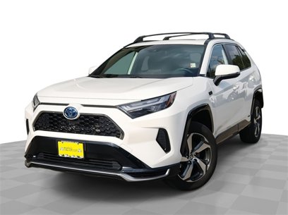 Used 2024 Toyota RAV4 SE w/ Weather & Moonroof Package