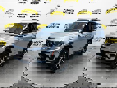 Used 2024 Jeep Grand Cherokee Limited