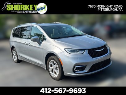 Certified 2022 Chrysler Voyager LX