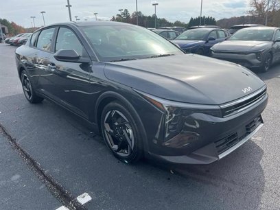 New 2025 Kia K4 EX