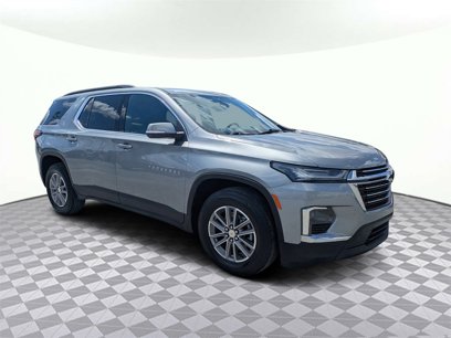 Used 2023 Chevrolet Traverse LT