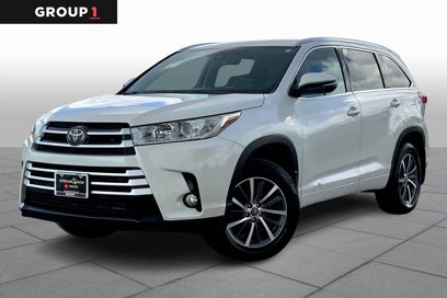 Used 2017 Toyota Highlander XLE