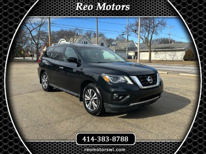 Used 2017 Nissan Pathfinder Platinum