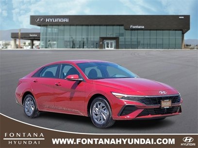 New 2025 Hyundai Elantra Blue
