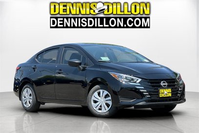 New 2025 Nissan Versa S w/ Trunk Package