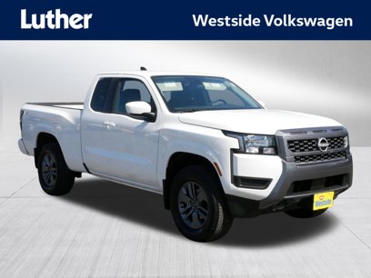 Used 2025 Nissan Frontier SV