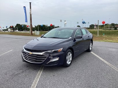 New 2025 Chevrolet Malibu LS