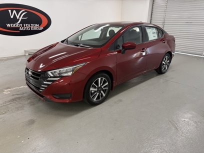 New 2025 Nissan Versa SV w/ Trunk Package