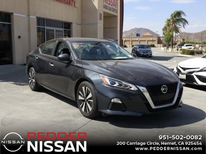 Used 2022 Nissan Altima 2.5 SV