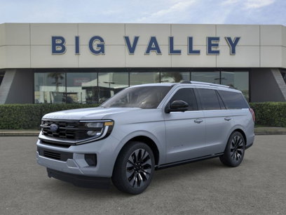 New 2025 Ford Expedition Platinum w/ Driver's Package