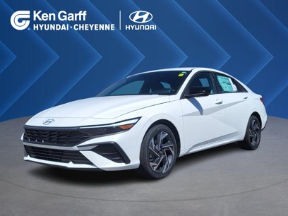 New 2025 Hyundai Elantra SEL w/ Cargo Package