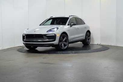 Certified 2025 Porsche Macan Turbo