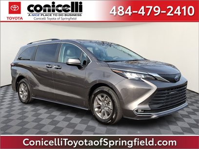 Certified 2023 Toyota Sienna XLE