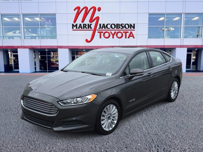 Used 2015 Ford Fusion SE